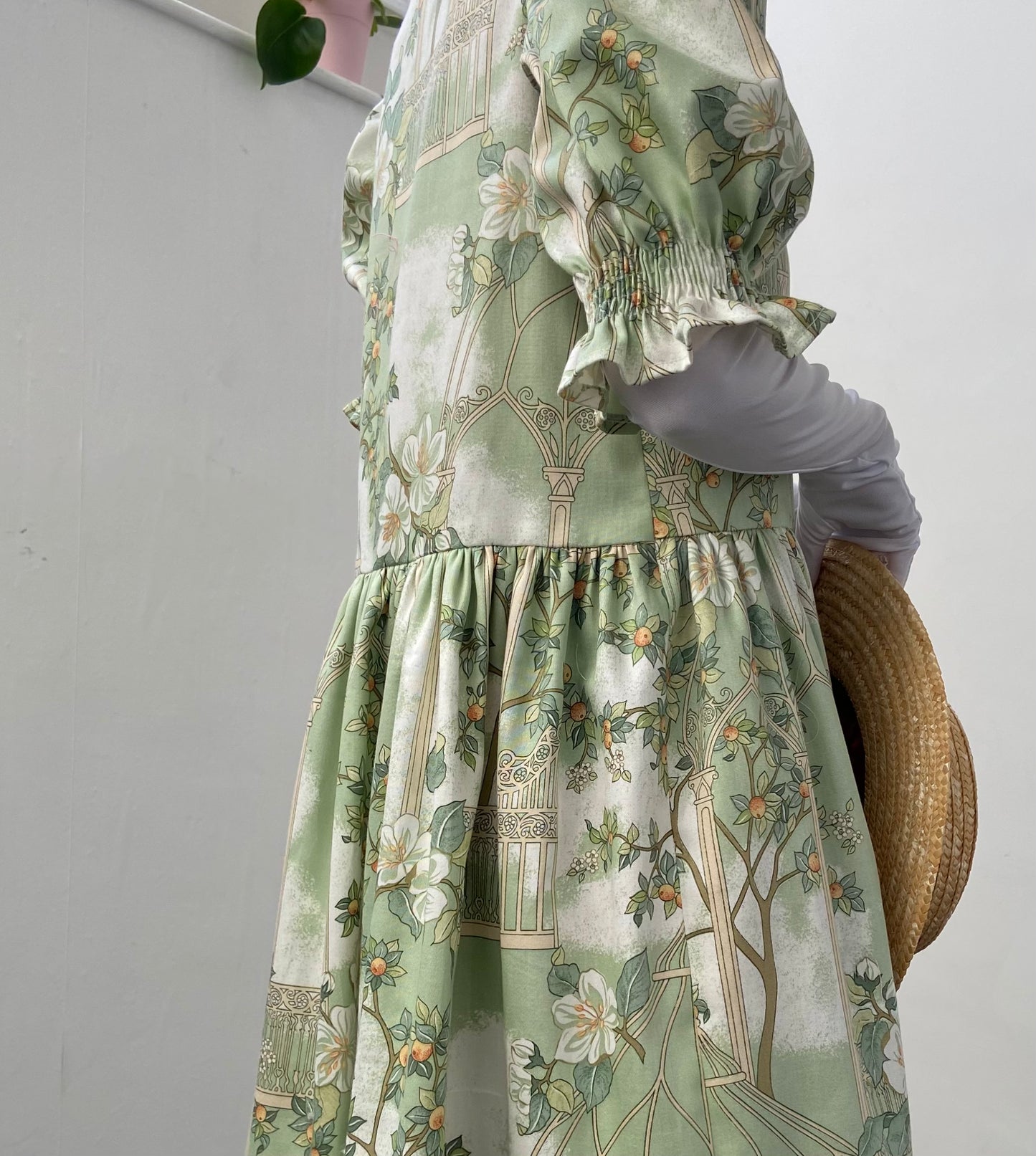 The Alma Smock Dress in Vintage Orangerie